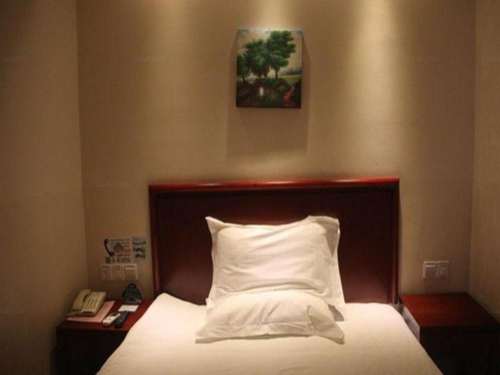 Greentree Inn Beijing East Yizhuang District Second Kechuang Street Express Hotel מראה חיצוני תמונה