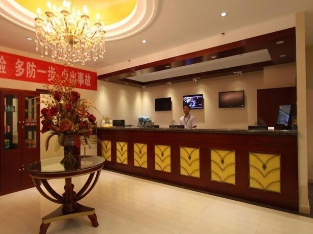 Greentree Inn Beijing East Yizhuang District Second Kechuang Street Express Hotel מראה חיצוני תמונה