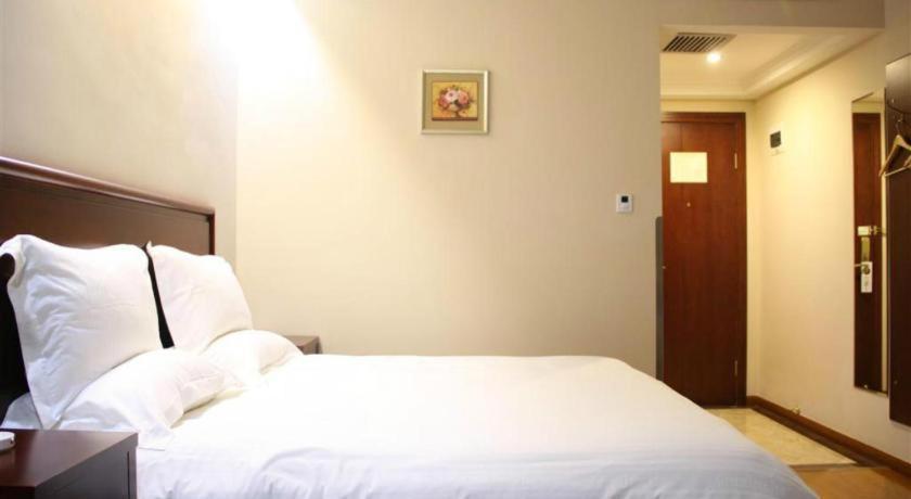 Greentree Inn Beijing East Yizhuang District Second Kechuang Street Express Hotel מראה חיצוני תמונה
