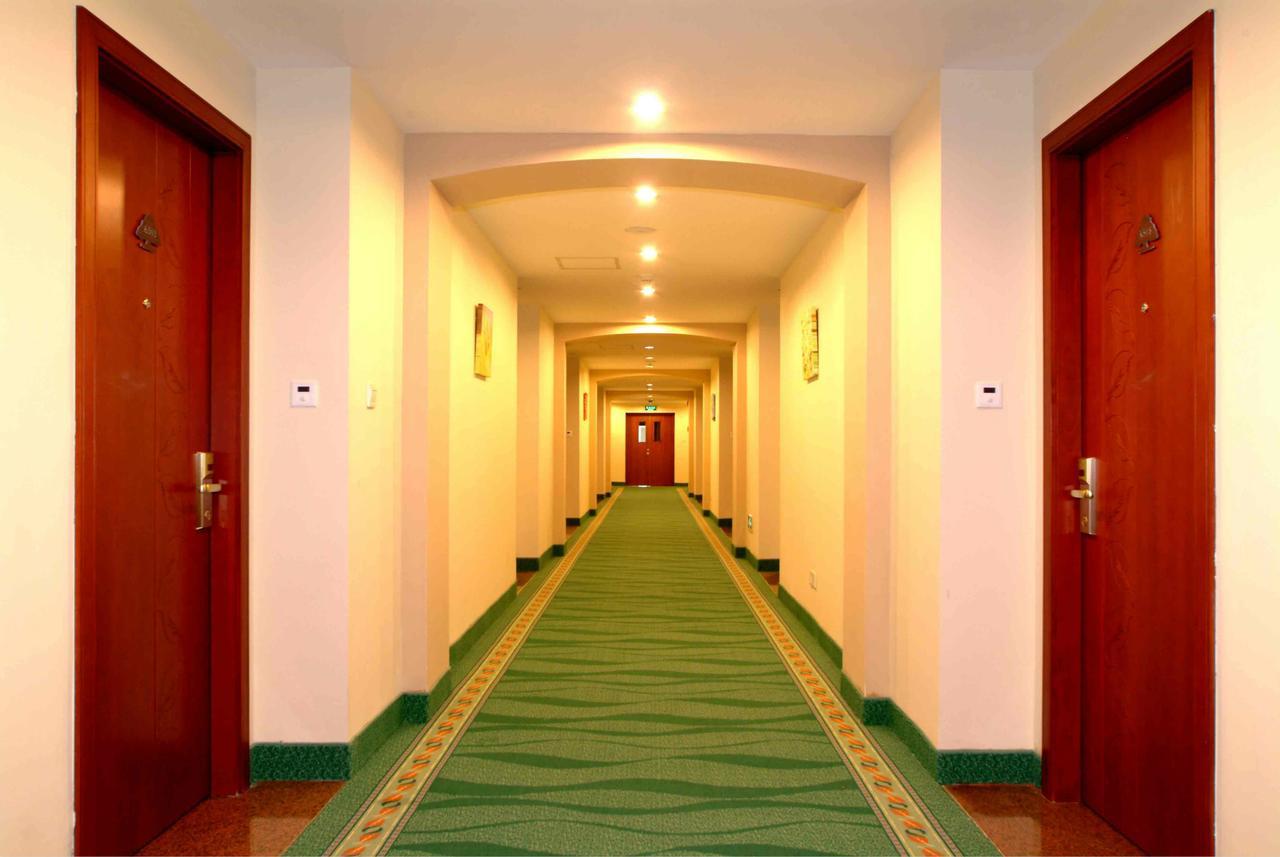 Greentree Inn Beijing East Yizhuang District Second Kechuang Street Express Hotel מראה חיצוני תמונה